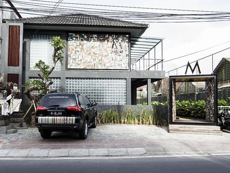 M Boutique Hostel Seminyak Extérieur photo
